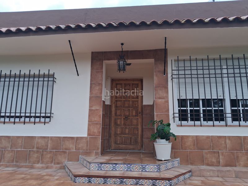 Foto fe925933-4b0b-49b3-af33-616dfdcdd484. Chalet in calle real 1 in Castilleja de la Cuesta