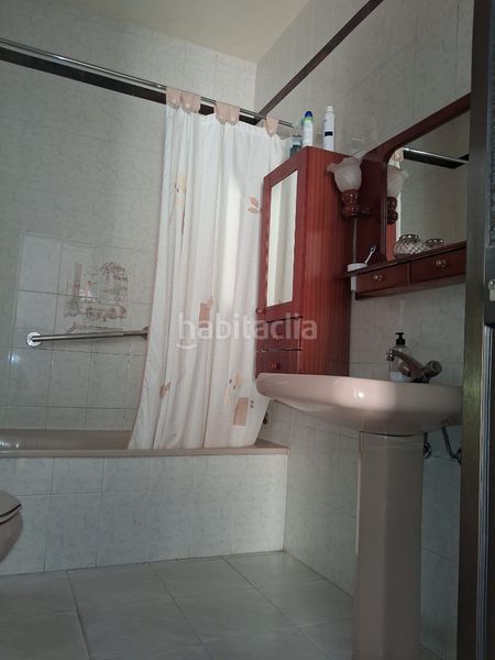 Foto 7a610827-b0ce-4ebc-9a93-8dc5125ced67. Casa amb aparcament a Puebla del Río (La)