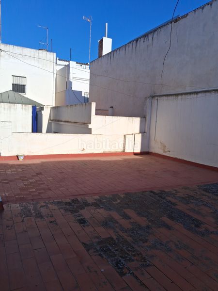 Foto e51c4da2-4cf2-43b5-bfc3-b05b91f6f799. Casa amb aparcament a Puebla del Río (La)