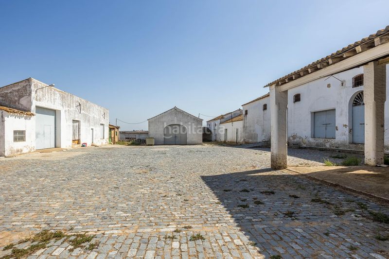 Foto ba5ddf53-c958-4a5f-b942-a66b975bacb6. Casale con piscina in Villalba del Alcor