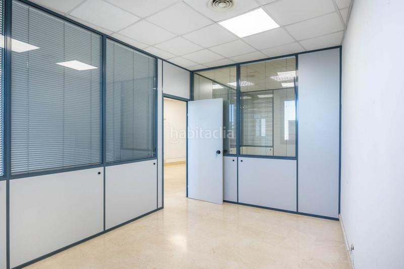 Foto 473e3008-d349-491d-80a6-3884dba62b95. Bureau avec parking dans Pisa Mairena del Aljarafe