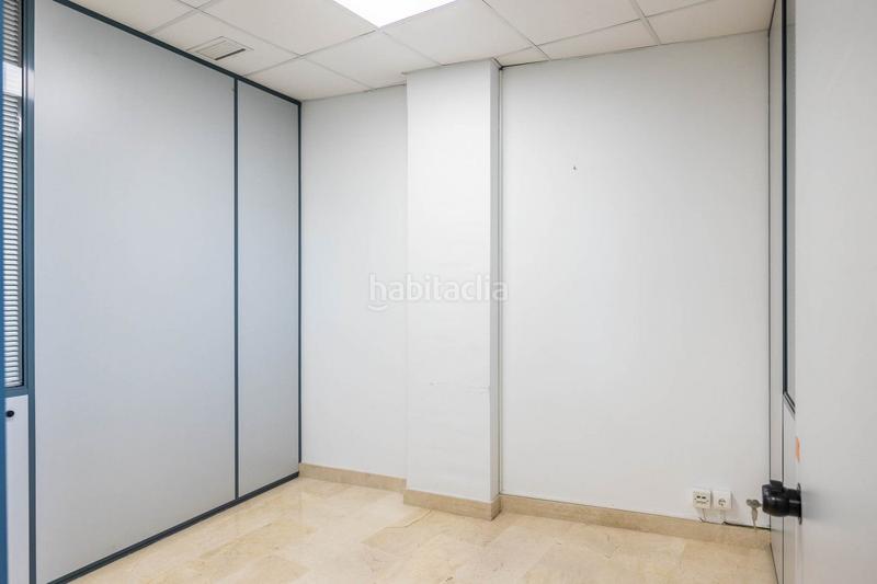 Foto a4919318-505d-4dfc-9576-ba7c8f2c0922. Bureau avec parking dans Pisa Mairena del Aljarafe