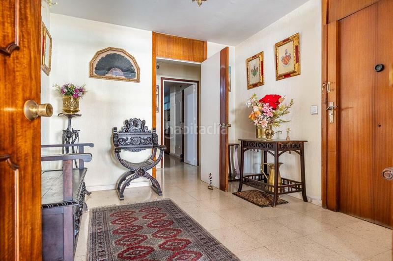 Foto 0254ad9f-5979-44d3-b283-83286a899f13. Etagenwohnung mit heizung parking in Los Remedios Sevilla