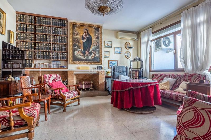 Foto cd52ac80-6c14-4efb-8511-063f16424fd8. Etagenwohnung mit heizung parking in Los Remedios Sevilla