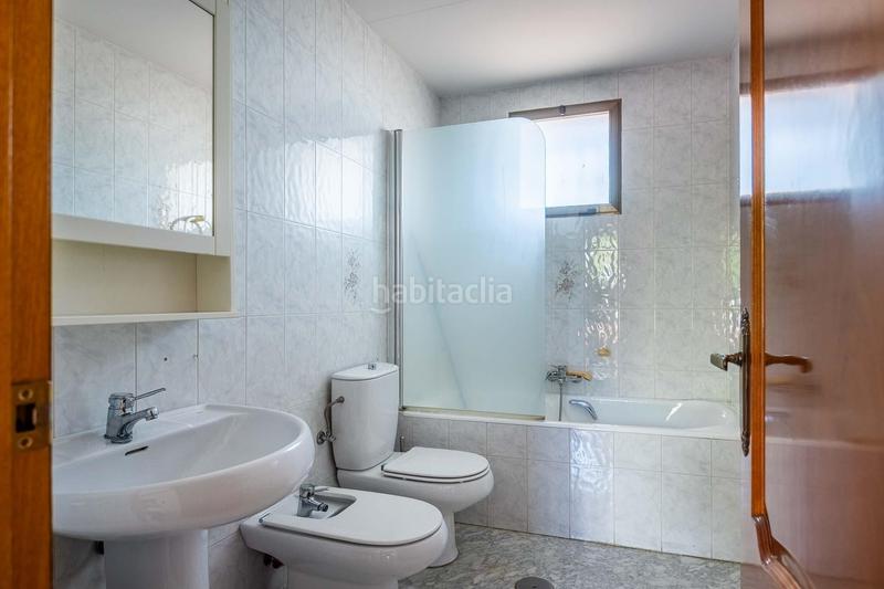 Foto c7a8f496-295f-47a6-835f-7ebd41151b21. Chalet  con piscina en Las Almenas Tomares