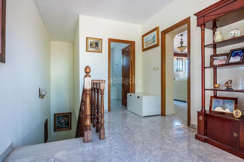 Foto fd139d46-0ca9-4e37-b6e4-fa765faaa42c. Chalet  con piscina en Las Almenas Tomares
