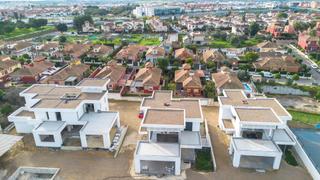 Xalet  Calle de manolo cortés. Promoción de 3 magníficos chalets independientes en gines