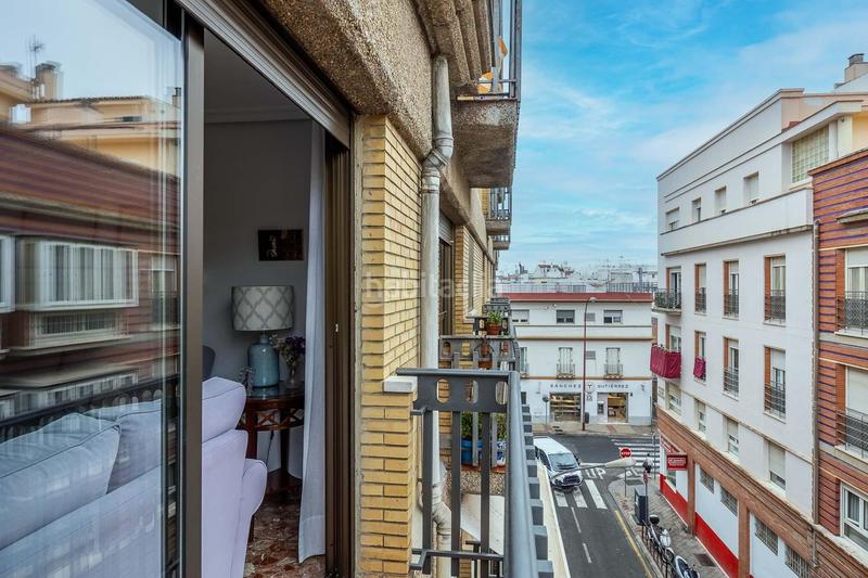 Foto 0b57039e-ecae-43b9-a7c9-c7b56d0c544b. Flat in Triana Oeste Sevilla