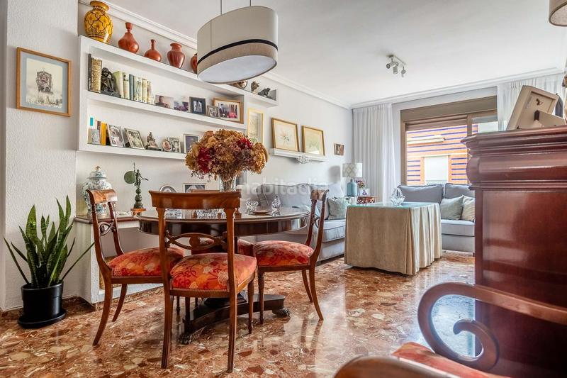 Foto af43ea9a-7ccb-4b2c-bfe2-d171599f05eb. Flat in Triana Oeste Sevilla