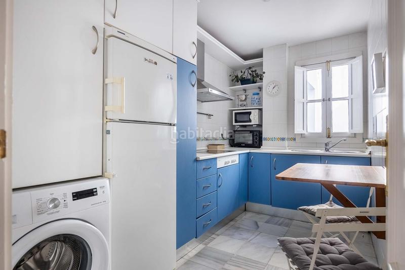 Foto 04c3fe3d-8a0d-4415-ae90-de6c69df6d2e. Pis a calle calle del vidrio a San Bartolomé Sevilla