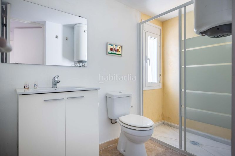 Foto cea98507-be90-45a7-ae55-fc34202cabf1. Casa adossada amb calefacció aparcament piscina a Alcalá de Guadaira