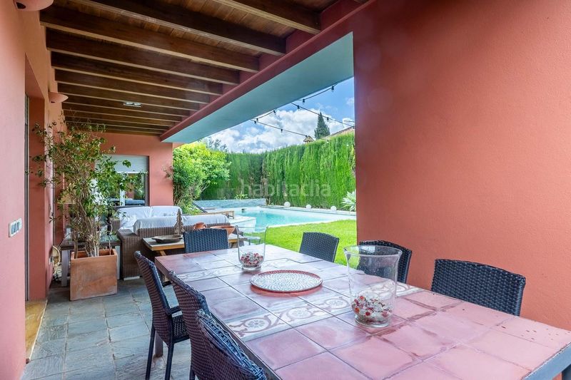 Foto e6a1d3b4-a83e-4866-95f8-425dc0b0b00c. Chalet en Valencina de la Concepción