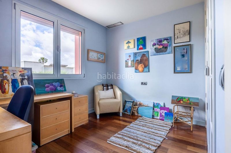 Foto c11a6704-b722-4041-b6be-e6e5e2864da2. Xalet amb aparcament a Valencina de la Concepción
