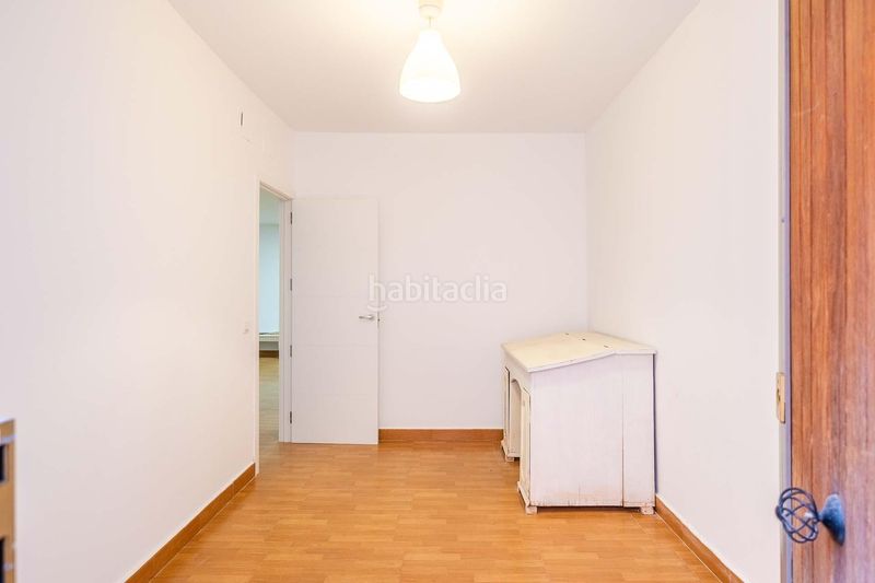 Foto e27310ca-55d3-4b59-82f0-f6d6606430f5. Xalet amb piscina a Bollullos de la Mitación