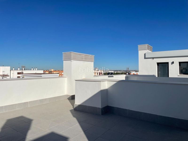 Foto 1191674f-b8f6-4698-884e-0314acc169de. Àtic amb calefacció aparcament piscina a Bellavista Sevilla