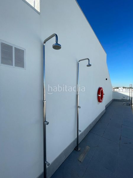 Foto 5eedb931-72f3-4d0c-94d9-35612592f8a8. Àtic amb calefacció aparcament piscina a Bellavista Sevilla