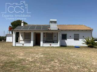 Mas à Almonte. Venta de finca  en propiedad, con 16.927m2 de terreno y con una