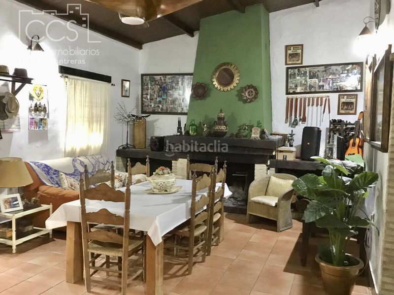 Foto 61c0ee28-03bf-4c83-ab32-4326ee4e6328. Masia amb piscina a Almonte Almonte