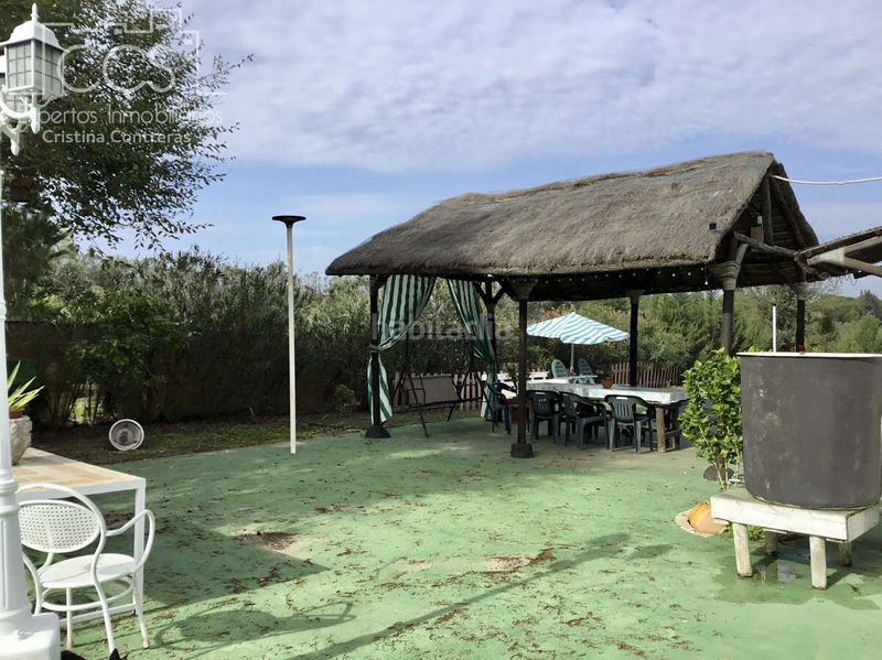 Foto 8915b41e-7bec-4e45-b10a-051788fe4f7c. Masia amb piscina a Almonte Almonte