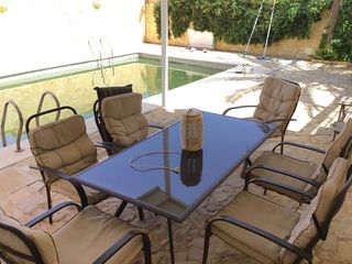 Chalet in Lepe. Venta de espectacular chalet independiente de 1.219 m2 de terren