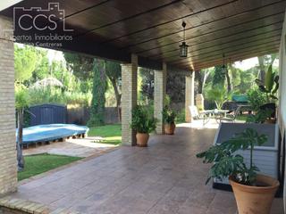 Masia a Hinojos. Venta de finca de 1.101 m2 de terreno, una vivienda de 109,78 m2