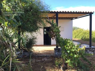 Casale in Almonte. Finca rústica en concesión de 33.600 m entre almonte, hinojos y