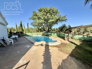 Masia a Pilas. Venta de finca de 15.324 m2 de terreno con casa de 111 m2 constr