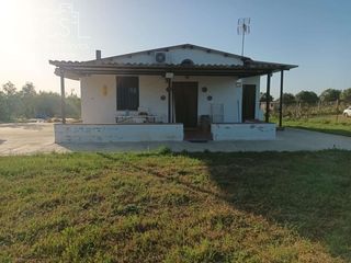 Masia a Almonte