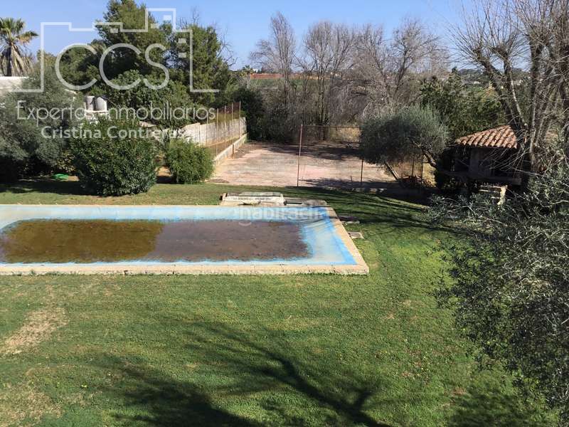 Foto a03d87fa-e58c-4395-85f8-01925bcfbd81. Xalet amb piscina a Sanlúcar la Mayor