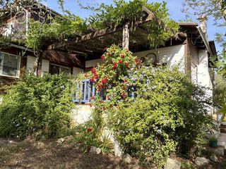 Masia a Pilas. Venta de finca de  14.256 m2  de terreno y una casa de 213 m2 co