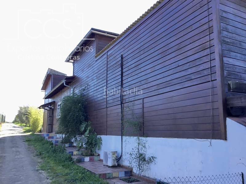 Foto 9eefdfa5-9aed-44d1-80ff-8bb7ce362158. Masia amb piscina a Pilas
