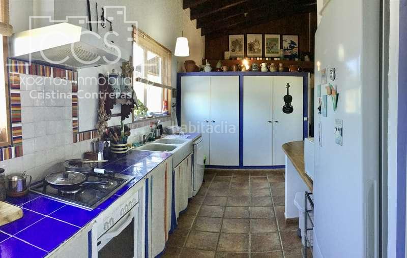 Foto d5833317-cab3-43c8-9693-e3ecace57de0. Masía venta de finca de olivos de 14.256 m2 con construcción de 212 m2, alberca y arboledas varias . en Pilas
