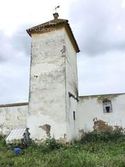 Masia a Huévar. Venta de finca de 4.236 m2  de terreno con 4 construcciones  en