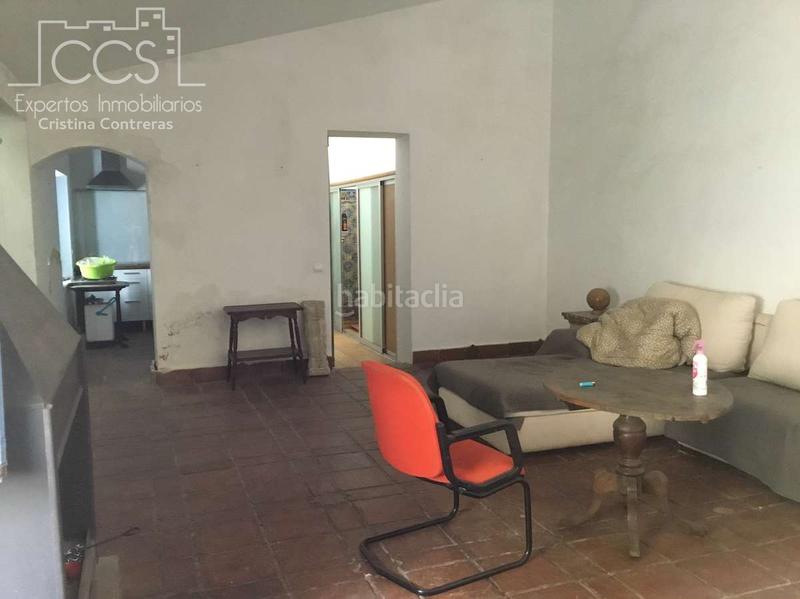 Foto 42bfd99c-f1b9-4f8c-af12-b490436e9686. Masía venta de finca de 4.236 m2 de terreno con 4 construcciones en total de 950,75 m2 en sevilla en Huévar