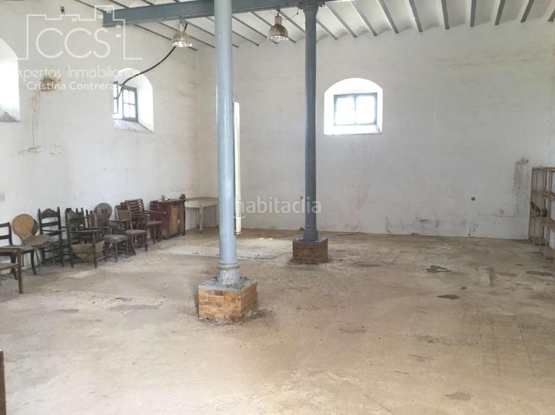 Foto 892b6db4-c43b-4697-bd20-fc3f5a6bbd05. Masía venta de finca de 4.236 m2 de terreno con 4 construcciones en total de 950,75 m2 en sevilla en Huévar