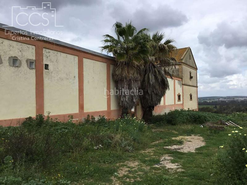 Foto c3e5fcb1-5339-4e95-bb44-e5f54820c9e3. Masía venta de finca de 4.236 m2 de terreno con 4 construcciones en total de 950,75 m2 en sevilla en Huévar