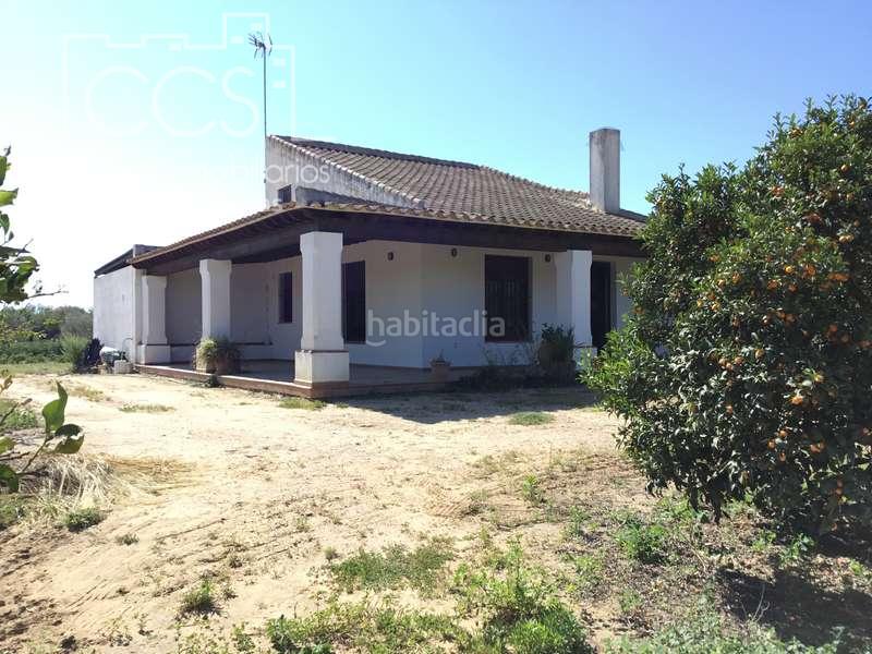 Foto bd981ba9-782f-49b3-8377-aec493f585c1. Masia a Almonte Almonte