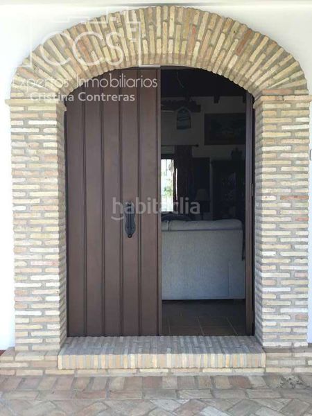 Foto f6cfb3b2-2e11-49ea-b469-c9855c0b74ea. Masia amb piscina a Pilas