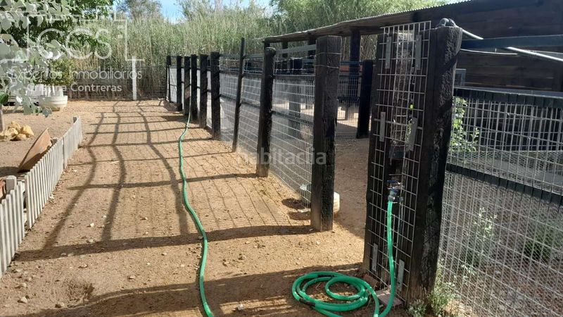 Foto bd4389e2-8726-4011-808d-4918451b8ce4. Masia a Almonte Almonte