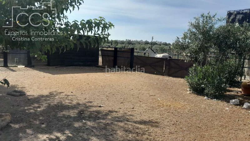 Foto fa043043-f8d0-4bb0-9fc2-e7e852aa9d92. Masia a Almonte Almonte