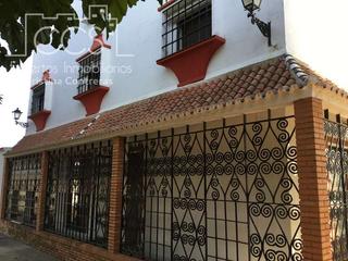 Mas à Villanueva del Ariscal. Venta de finca de 11.000 m2 de terreno y 450 m2 construidos en v