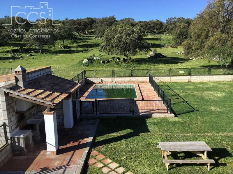 Foto d14ffc54-cc2d-4491-93f3-ae14809ed43d. Casale con piscina in Pedroso (El)