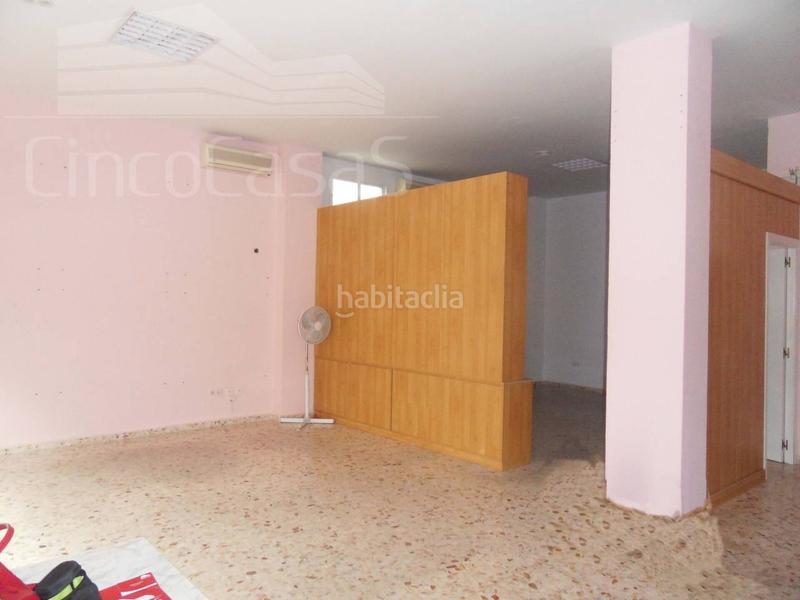 Foto 6a3605d3-55b6-470f-bc0a-e73c19e3ef95. Local comercial a Nuevo Parque - Los Rosales - Tráfico Pesado Huelva