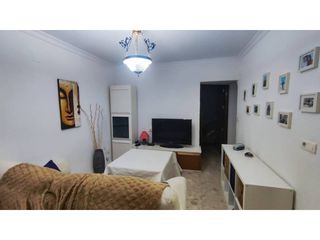 Flat in Las Torres - Guadalupe. Venta de piso luminoso en isla chica, huelva capital