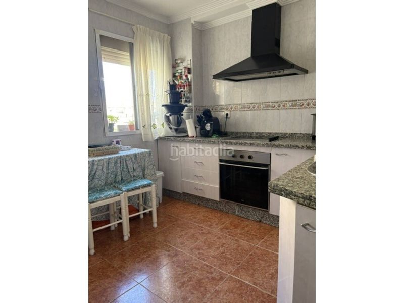 Foto 7bd72e15-dc36-4641-8c24-bec5fefcd302. Pis a Isla Chica Huelva