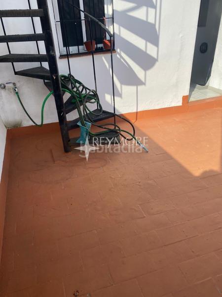 Foto d3c6e6db-b5eb-40a6-8c32-874a69f2c578. Casa zona ayuntamiento en Centro Córdoba