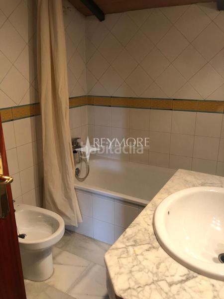 Foto e3a123b6-0474-40d2-a92a-ea20bfacd8f9. Casa zona ayuntamiento en Centro Córdoba