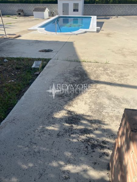 Foto 7c12451b-27aa-4f55-ac24-f034ff4874aa. Xalet amb calefacció aparcament piscina a El Higuerón Córdoba