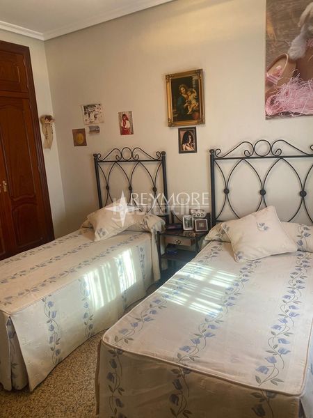 Foto dea74690-a8ac-4709-b8a4-ab7a86ae3ef0. Xalet amb calefacció aparcament piscina a El Higuerón Córdoba