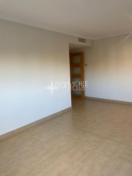 Foto 69f21349-fafe-403f-8d95-a8d0a9ec9c1c. Alquiler piso zona vial norte en Huerta de la Reina - Trassierra Córdoba